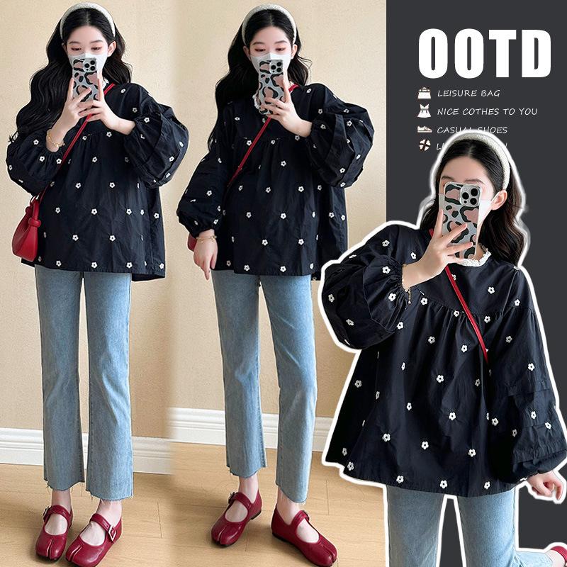 2026 Spring Loose Embroidered Maternity Shirt - Korean Fashion for Pregnant Women M