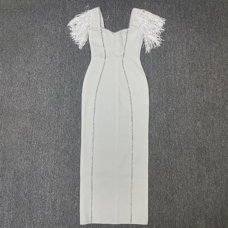 

Элегантное платье-бандаж без рукавов с кисточками из стразов L белый