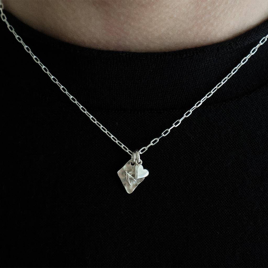 Idusum Buddy Charms Necklace (Silver Swallow Heart Necklace)