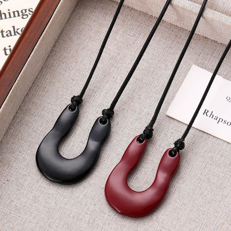 Vintage Red Black Enamel U-Shaped Pendant Necklace for Women Fashion Adjustable Long Leather Rope Sweater Chain Jewelry Gift
