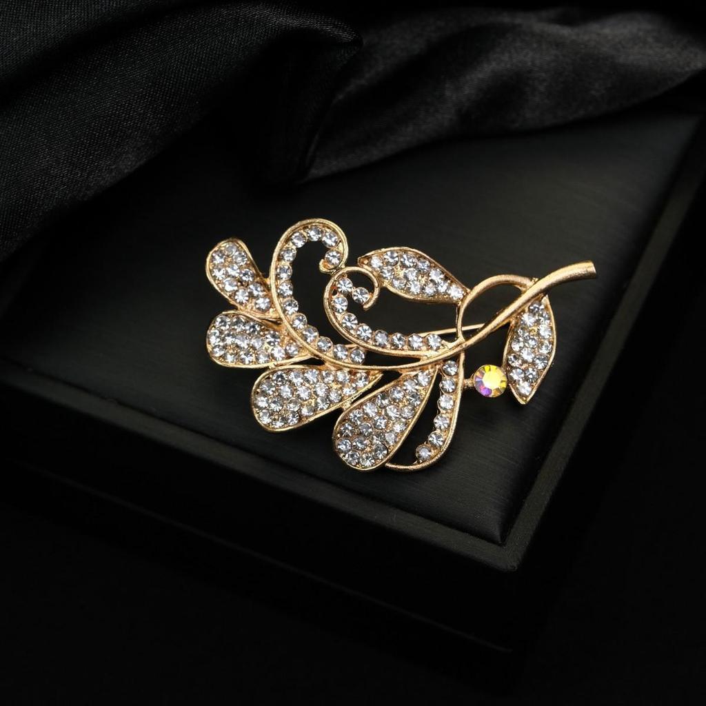 Gold & Diamond Vintage Butterfly Brooch - Versatile Women's Pin Jewelry