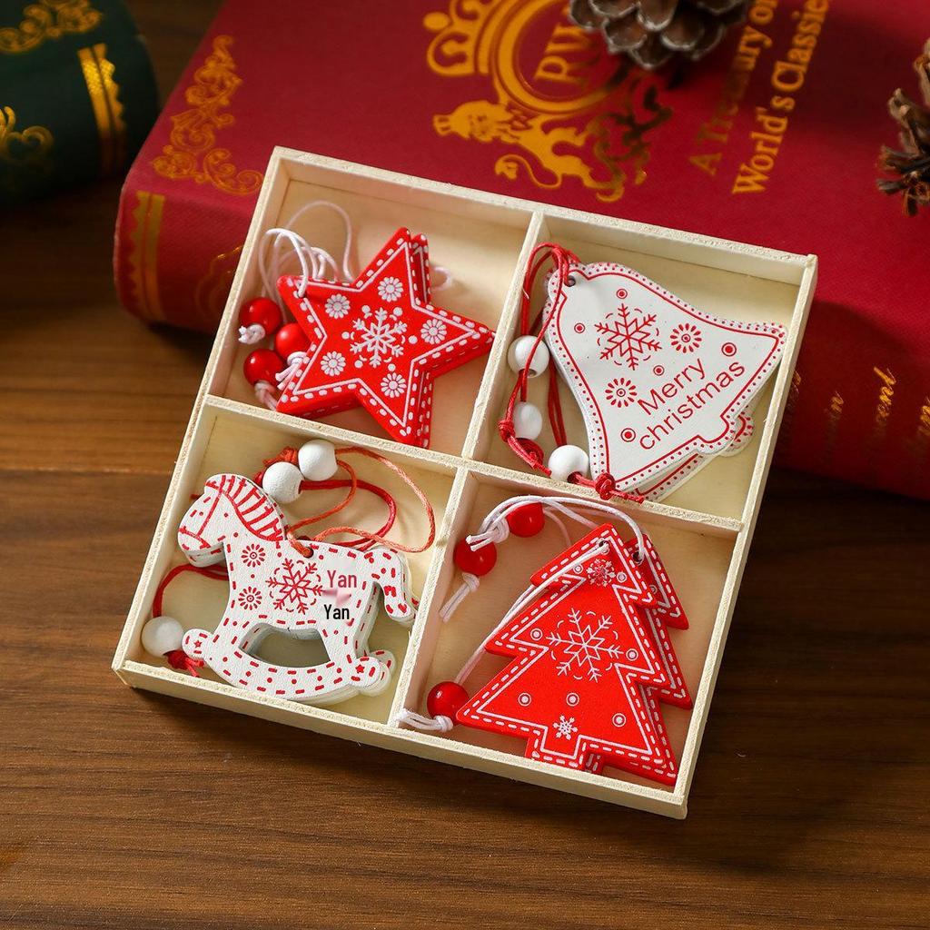 Prachtige Houten Kerstversieringen Doos: Kerstboomversieringen & Kleine Cadeautjes
