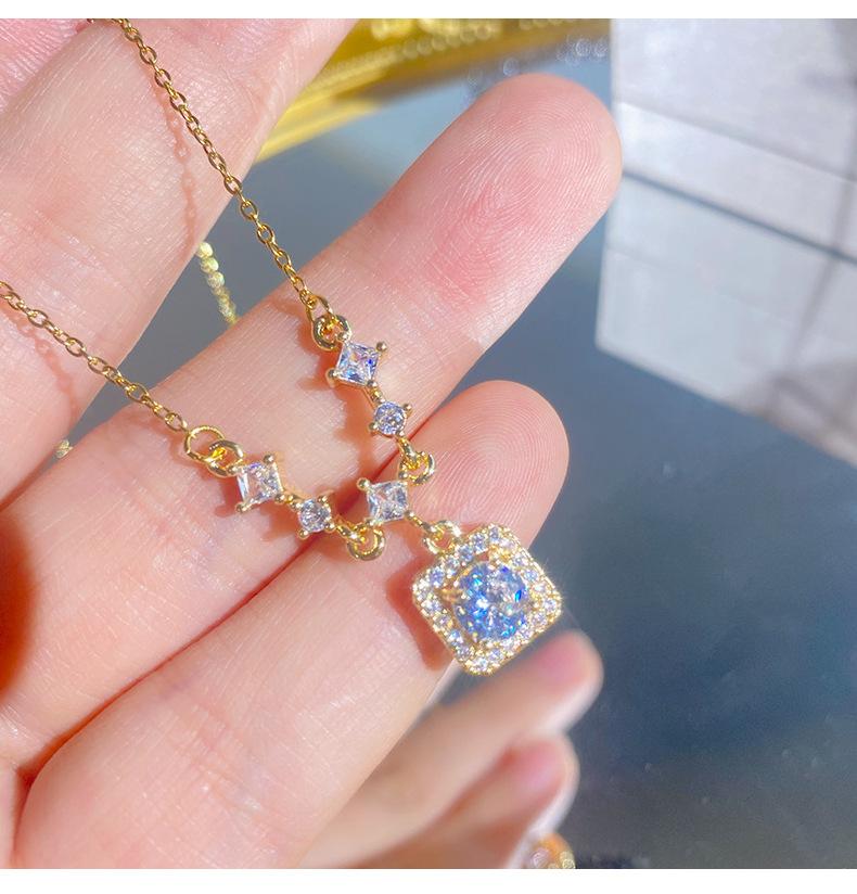 Shiny Luxury Square Diamond Titanium Steel Clavicle Necklace For Women