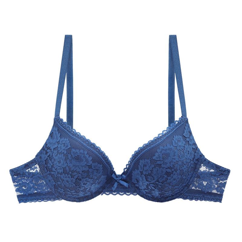 Small Breasts Thin Cup Gathering Underwear Female Sexy Lace Triangle Cup Bra Showing Large Side Closing Steel Ring Bra Wholesale