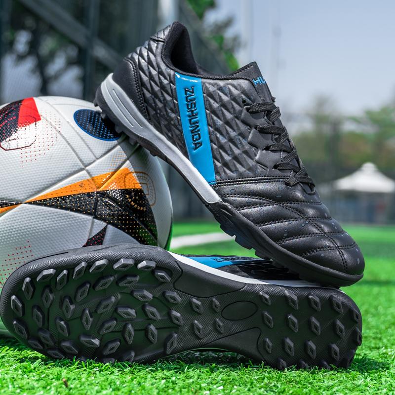 New Men Football Shoes Professional Fast Soccer Shoes Indoor Cleats Football Field Boots Society Cleats Ultralight Sneaker Match