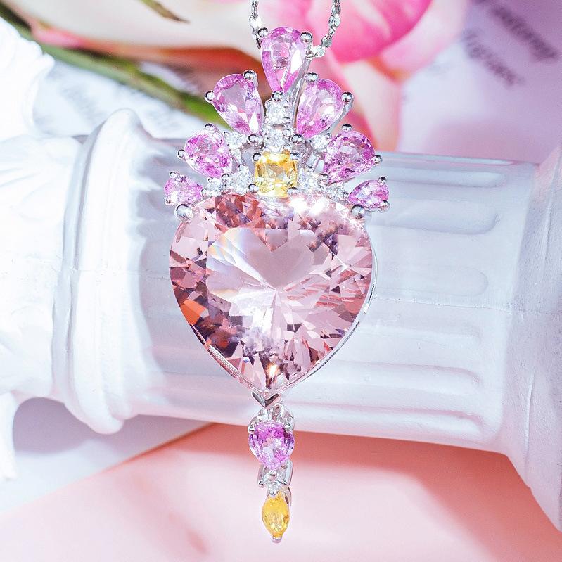 The Blogger Has The Same Heart-Shaped Morganite Ring Pendant For Women, Bright And Light Luxury, Full Of Diamond Powder Heart Necklace, Colorful