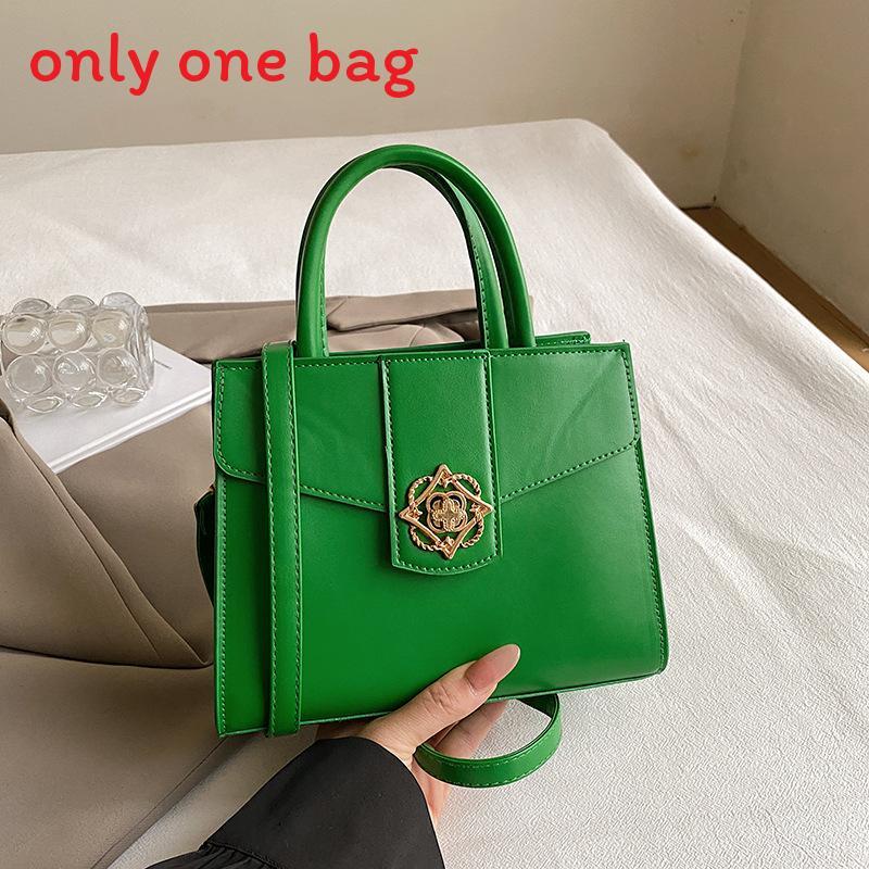 Street Style Pu Small Square Bag With Zipper Closure For Daily Womens Fashion