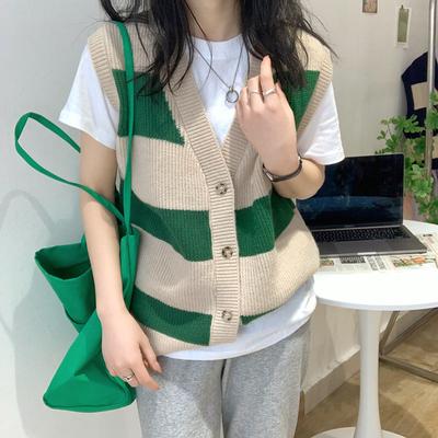 Topy – Vesty