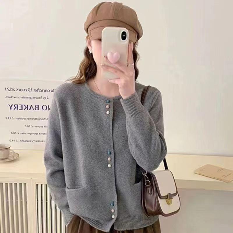 New fashion soft waxy sweater jacket women's autumn and winter loose knitted cardigan small top