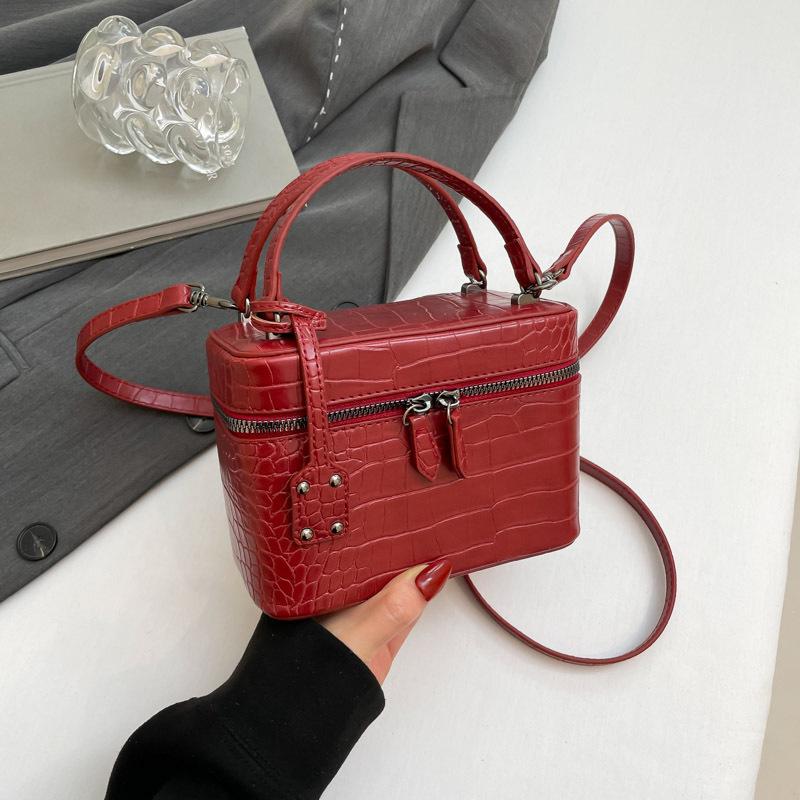 2025 summer new handbag women's fashion simple large capacity stone pattern bucket bag casual solid color messenger bag