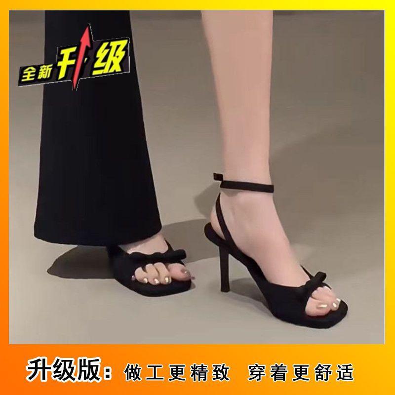 

Красивые сандалии тонкий каблук высококлассные римские туфли 2025 лето новые французский бант черные высокие каблуки женские 35