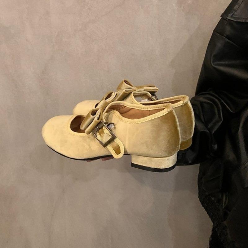 

Red low-heeled suede high-end single shoes women s shoes new spring and autumn temperament gentle Mary Jane shoes 40 бежевый