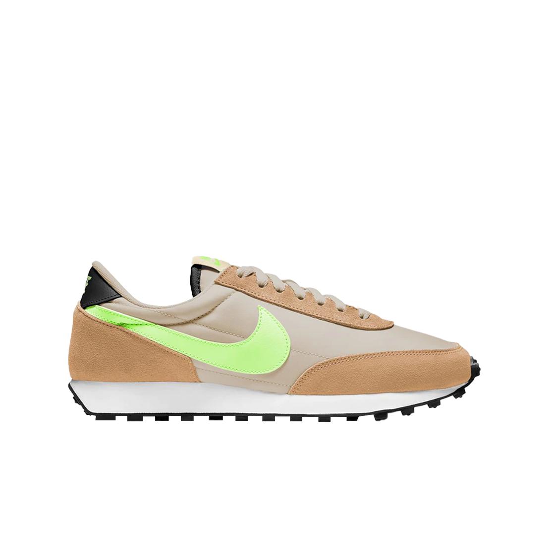 

(w) Nike Daybreak Praline Volt 225