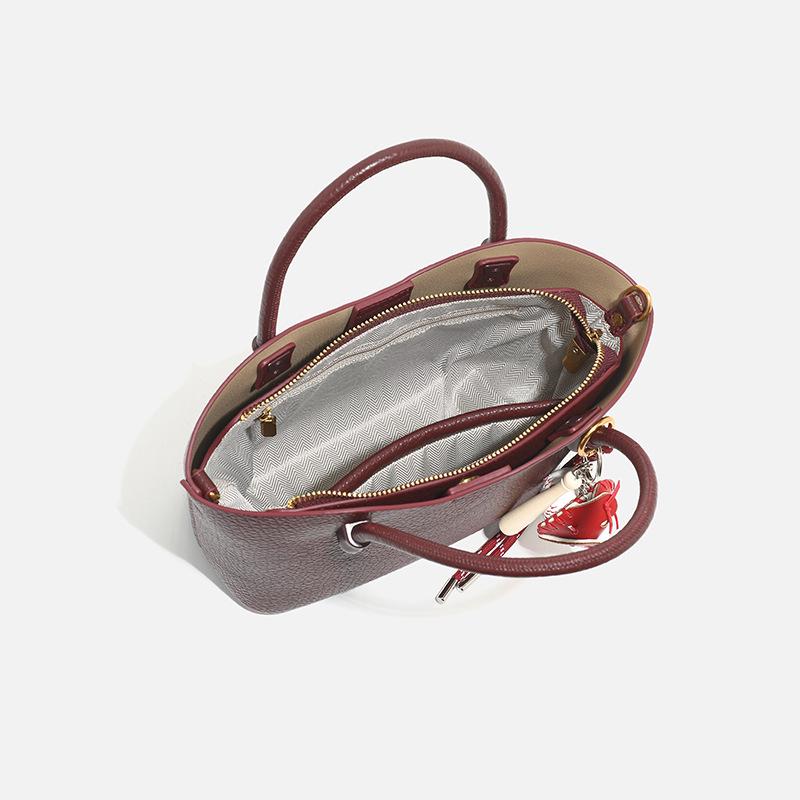 Spring New Fashionable Versatile Basket Handheld Women's Bag Large Capacity Tote Bag Commuter Single Shoulder Crossbody Bag