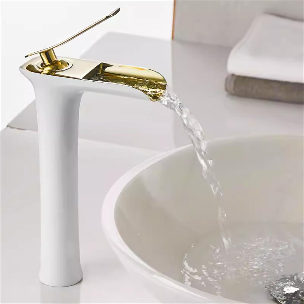 Antique Bathroom Faucet Gold Basin Faucets Brass Hot & Cold Bathroom Sink Faucet Deck Mounted Lavotory Faucet Mixer Water Tap