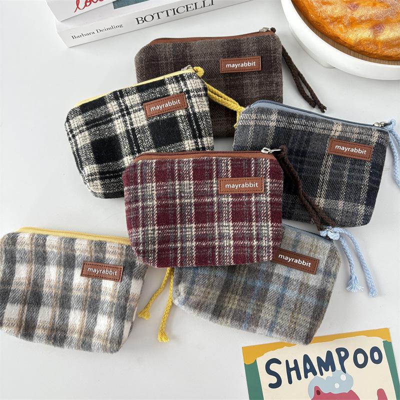 Artistic Retro Patterned Zero Wallet for Carrying Small Items  Mini Lipstick Storage Bag  Multi-functional Large-capacity Canvas Small Bag