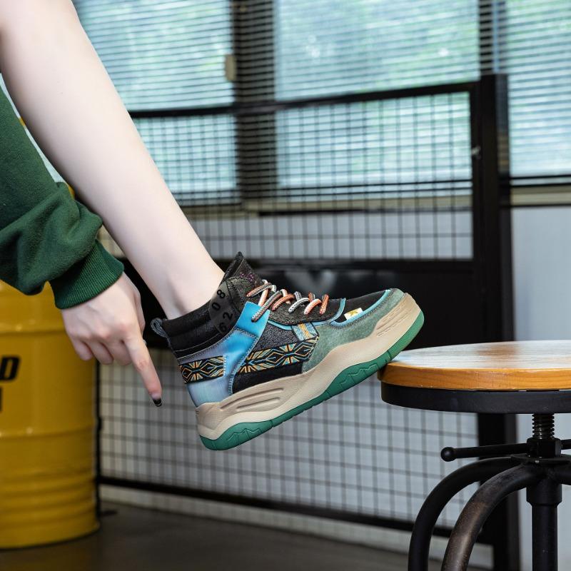 

New Retro Thick-soled Shoes Casual Women s Shoes and Versatile Sneakers 35 чорний