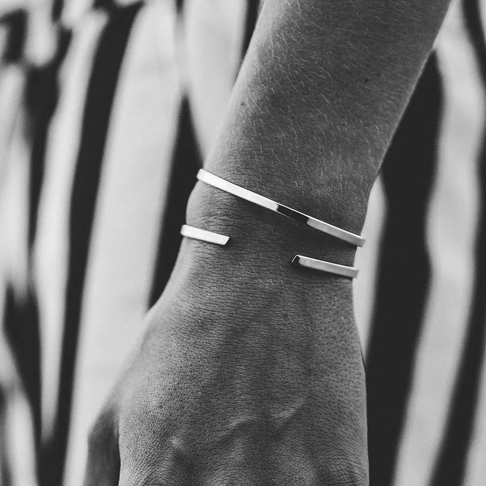 eManco Men's Stainless Steel Open Design Bracelet - European & American Fashion.