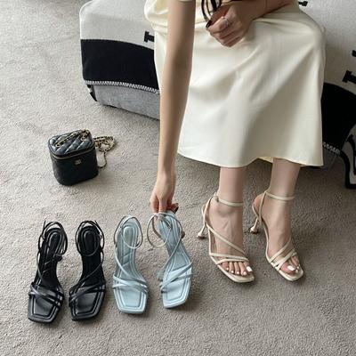 2025 European and American Summer New Internet Celebrity Fashion Temperament High Heels One-word Buckle Strap Stiletto Open-toed Women's Sandals
