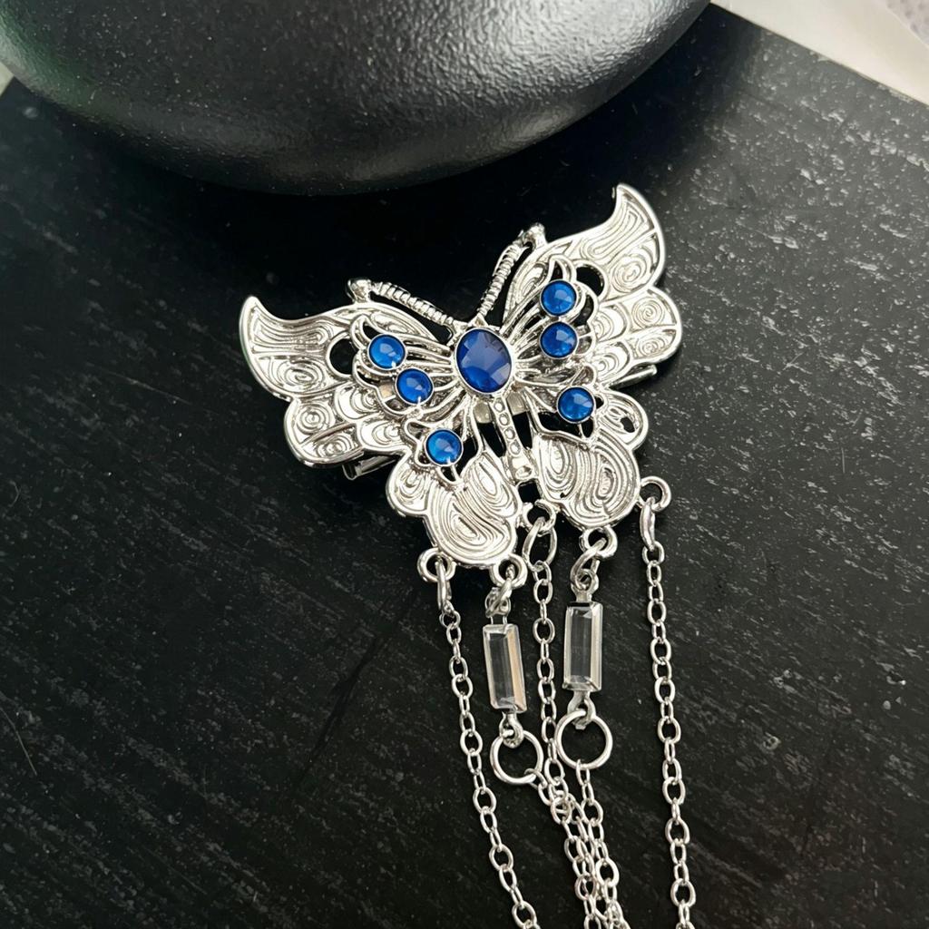 Exquisite Blue Diamond Butterfly Hair Clip for Women - Stylish Side Hairpin and Headdress for Bangs