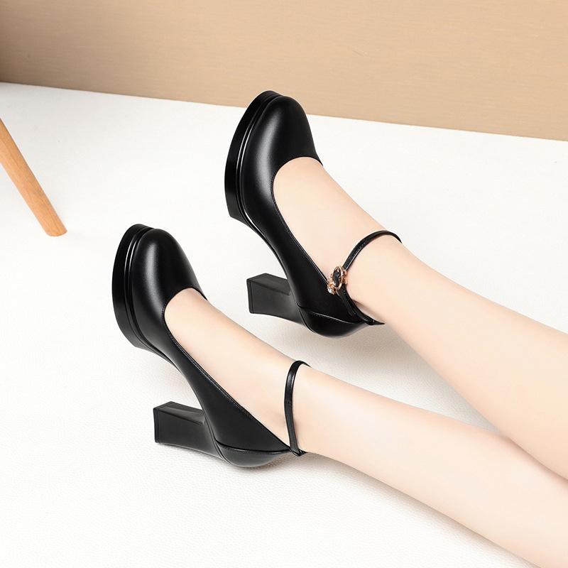 Fashion Middle-Aged And Elderly Model Catwalk Shoes High Heels One-Button Comfortable Mother Single Shoes Leather Dress Autumn Elegant