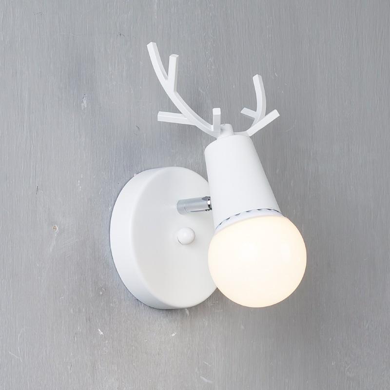 Vintage Deer Antler Wood & Iron LED Wall Lamp for Modern Interiors