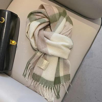 Grüner karierter Wollschal für Damen – dicker, warmer, gestrickter Kaschmir, passendes Winteraccessoire, ideales Neujahrsgeschenk