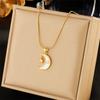 Niche Creative Vintage Flower Heart Diamond Inlaid Mother of Pearl Pendant Necklace Elegant Temperament Accessory