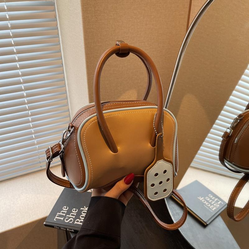 Portable high-end bag women's 2025 new trendy fashion contrasting color pillow bag spring and summer shoulder messenger bag