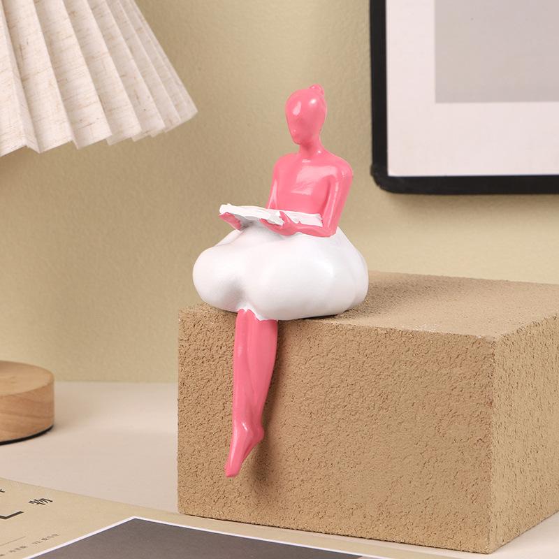 Nordic Fengyun Little Person Resin Ornament Abstract Character Design Industrial Products Home Desktop Decoration Art Ornament