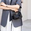 Cross-border new bags, first-layer cowhide women's bags, casual fashion handbags, commuter messenger bags, versatile shoulder bags.