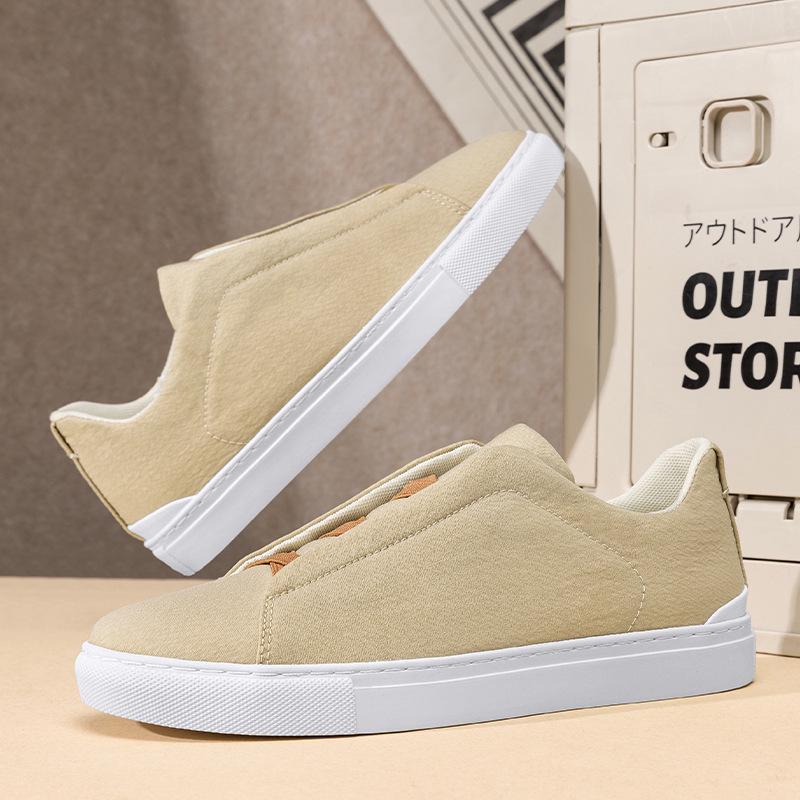 Nuove Scarpe in Tela Senza Lacci Taglie Forti: Sneakers Sportive Casual alla Moda in Stile Europeo per Uomo