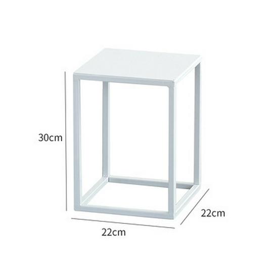 

Скандинавская подставка для цветов из кованого железа: Полка для комнатных растений в стиле легкой роскоши для гостиной, спальни или балкона.