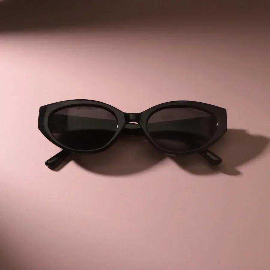 Small Frame Oval Sunglasses Women Men Designer Brand Sun Glasses Female Mirror Colors Luxurious Black Fashion