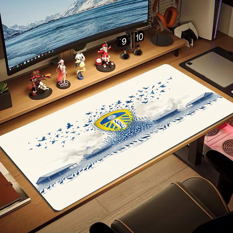 Leeds United Football Club Large Size Mouse Pad Large Gaming Table Cushion Non-slip Laptop Tablet Big Mousepad XXL Mat Mini PC Playmat With Lock edge