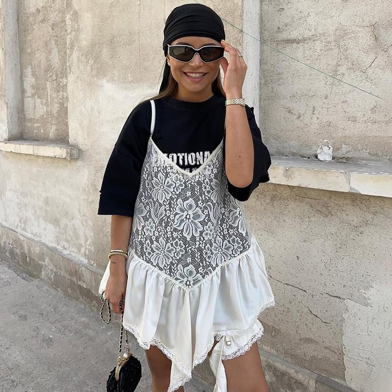 Casual Loose Lace Vest Women See Through Sexcay T Shirt Top V Neck Splice Hot Girl Summer Casual Party Commuting Tanks