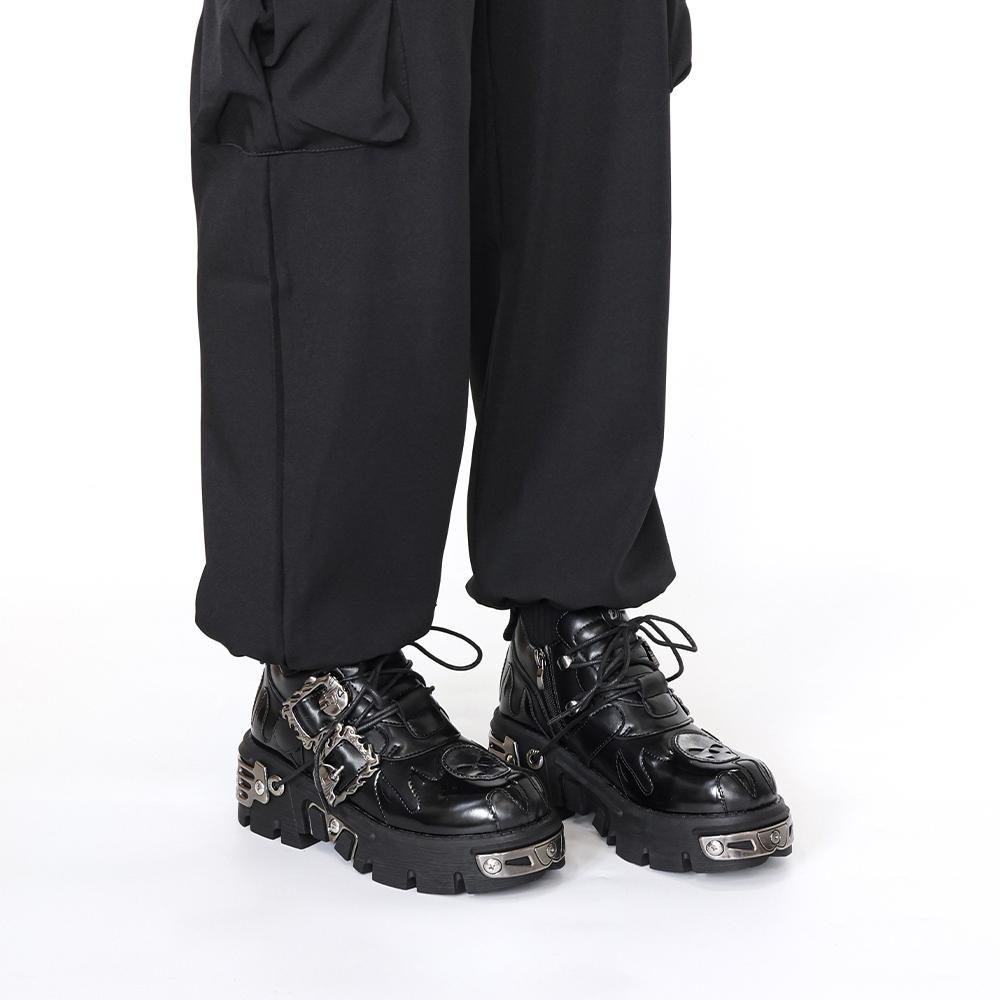 Men and Women Vintage Rock Couple Shoes New Dark Punk Leather Retro Boots Metal Niche Design Unisex Single Platform Shoes
