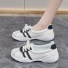 De nye dameskoene er allsidige, grunne, pustende, myksålede, fasjonable, sporty og avslappede sneakers.
