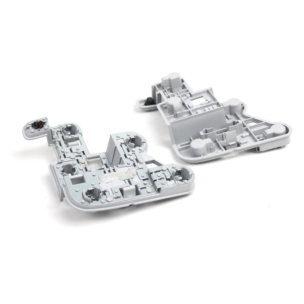 Rear Tail Light Lamp Holder Socket A2048201500 for W204 C Class Saloon 07-10 Tail Light Bulb Socket Holder Replacement