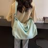 Short-distance leisure travel bag with shoe compartment portable yoga bag dry and wet separation sports urban simple fitness bag