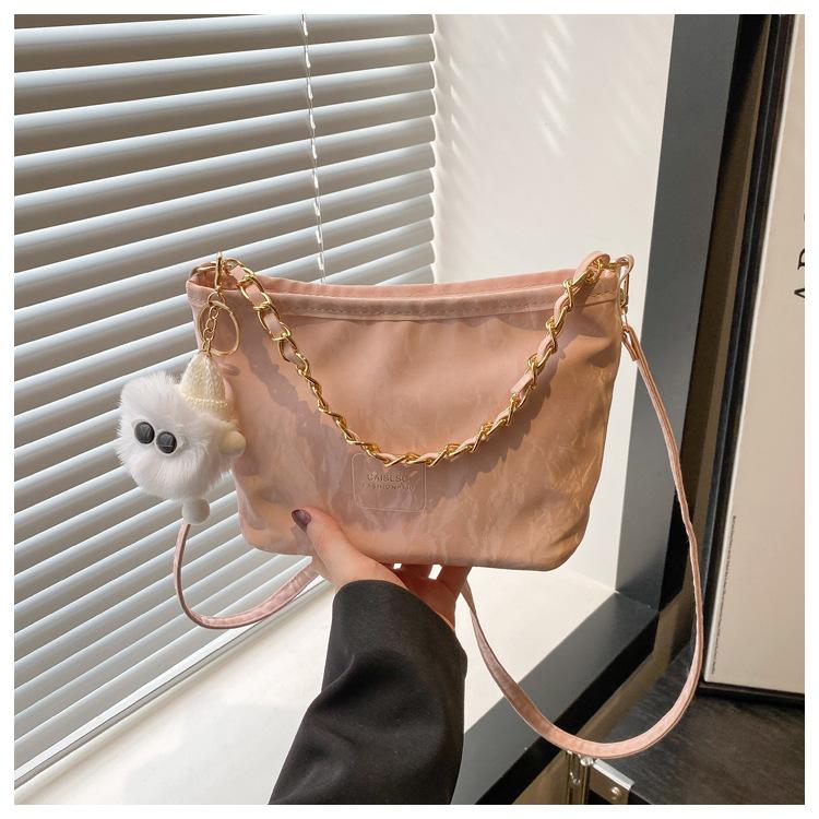 Fashion Small Bag Women's 2025 New Chain Foreign Style Niche Messenger Bag Popular Texture Shoulder Underarm Bucket Bag