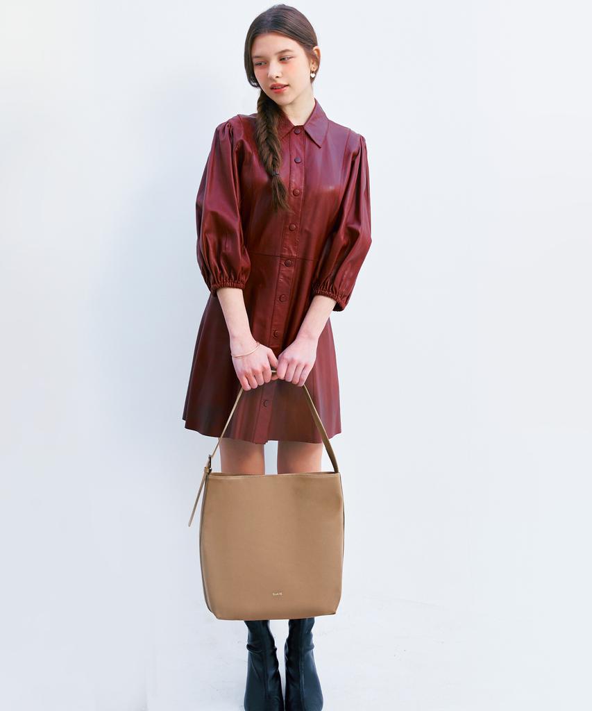 Clave Lily Beige Tote Bag