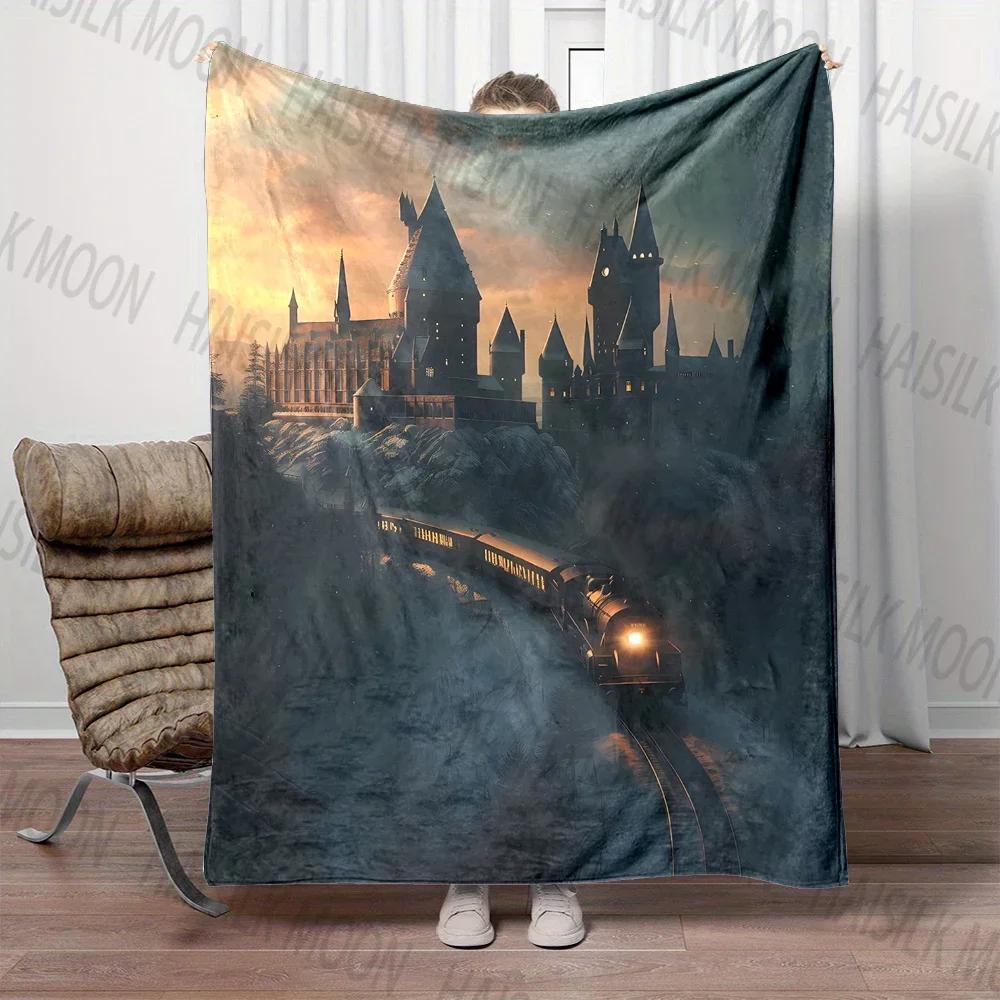 Mysterious Castle Printed Blanket, Children's Favorite Gift, Travel Office Camping, RV, Bedroom Sofa, Multi-scene Application