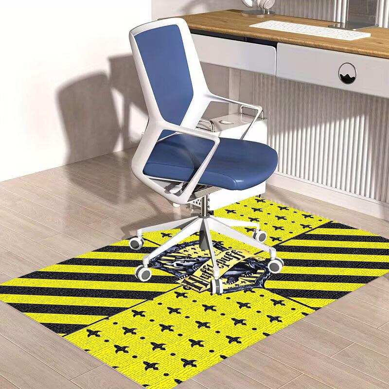 

1pc Office Carpet Chair Mats Hufflepuff Crest Perfect for Office Chairs, Living Rooms, Or Bedrooms,Polyester Carpet.HDT242 60cm by 90cm