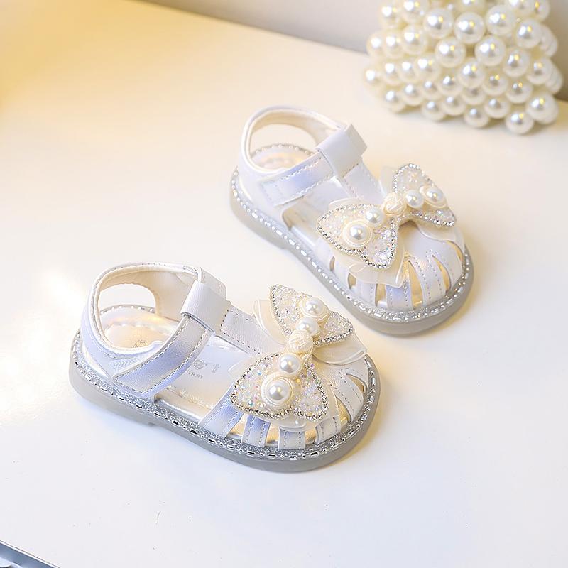 Girls Princess Shoes Cute Pearls Hollowed-out Toddler Sandals Non-slip 2025 Summer New Baby Walking Shoes Soft Sole Sweet Bows