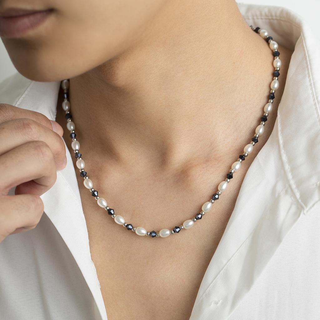 Personalized Simple Imitation Pearl Beads Fashionable Black Geometric Crystal Collarbone Chain Necklace for Men