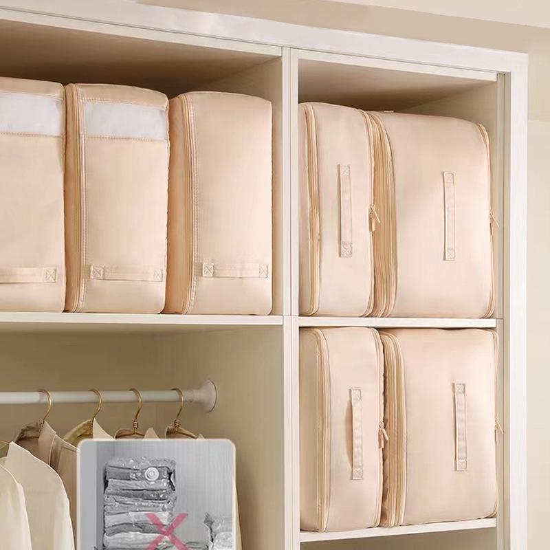 Compression Storage Bag for Quilts, Silk and Down Jackets