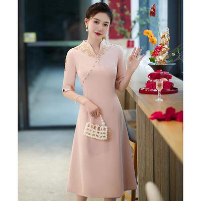 2025 Spring Elegant Pink Cheongsam Dress for Mother-in-Law's Wedding