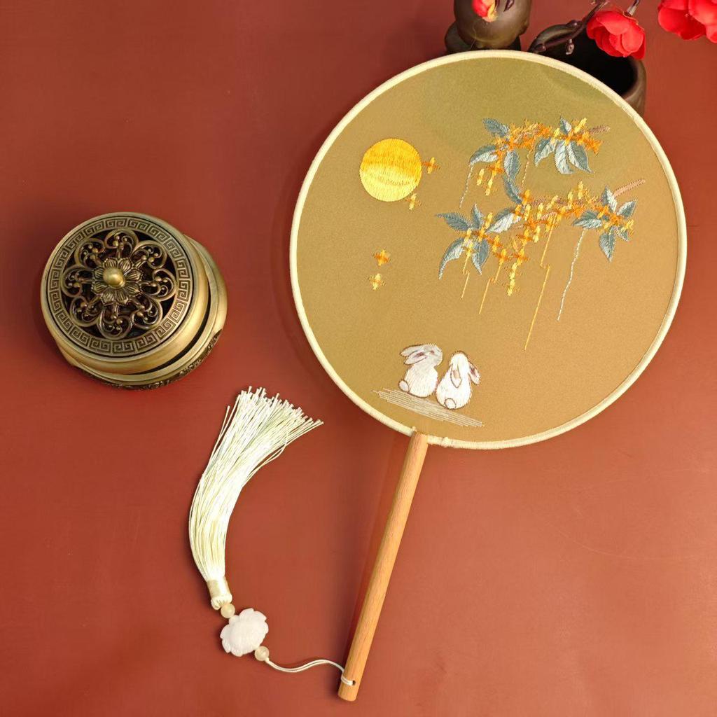 Fan Embroidery For Chinesestyle Round Hanfu And Qipao