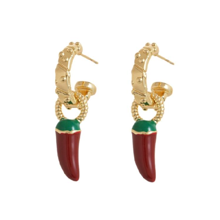 Eye Catching Chili Design Earrings Smooth Polish Finish Jewelry Piece Suitable For Sensitive Skin